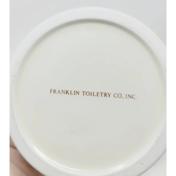 Franklin Toiletry Company Old Fashioned Barber Shop Shaving Mug - Picture 6 of 6